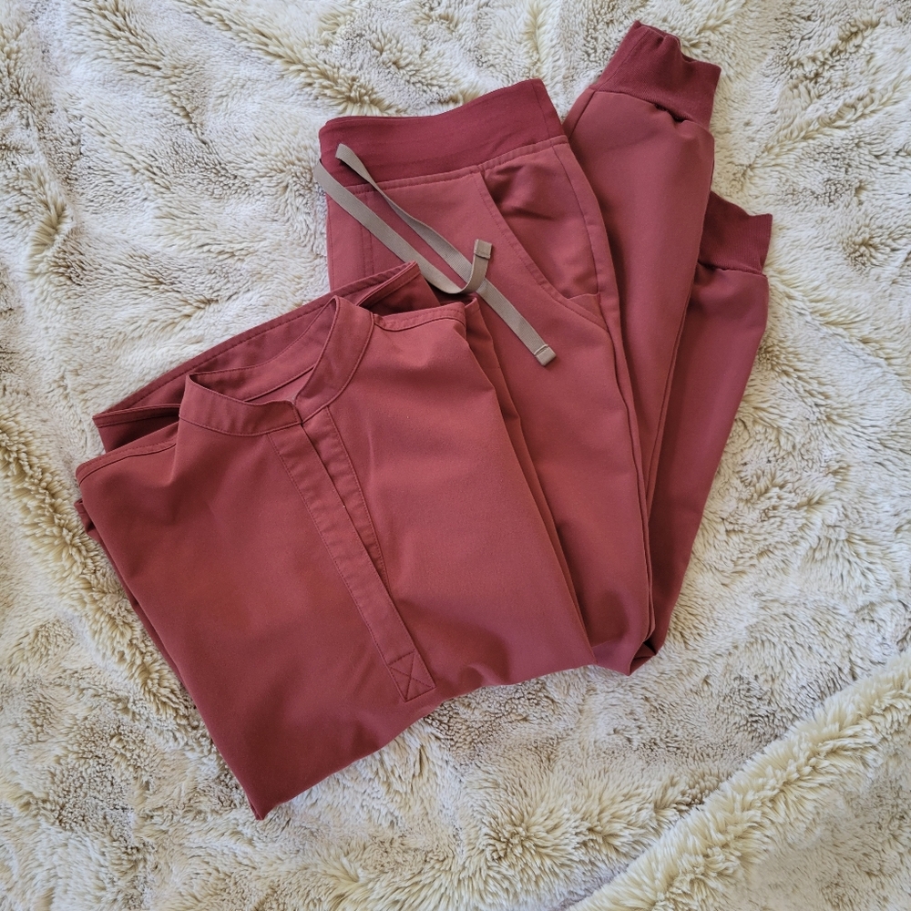 Figs dark cherry set